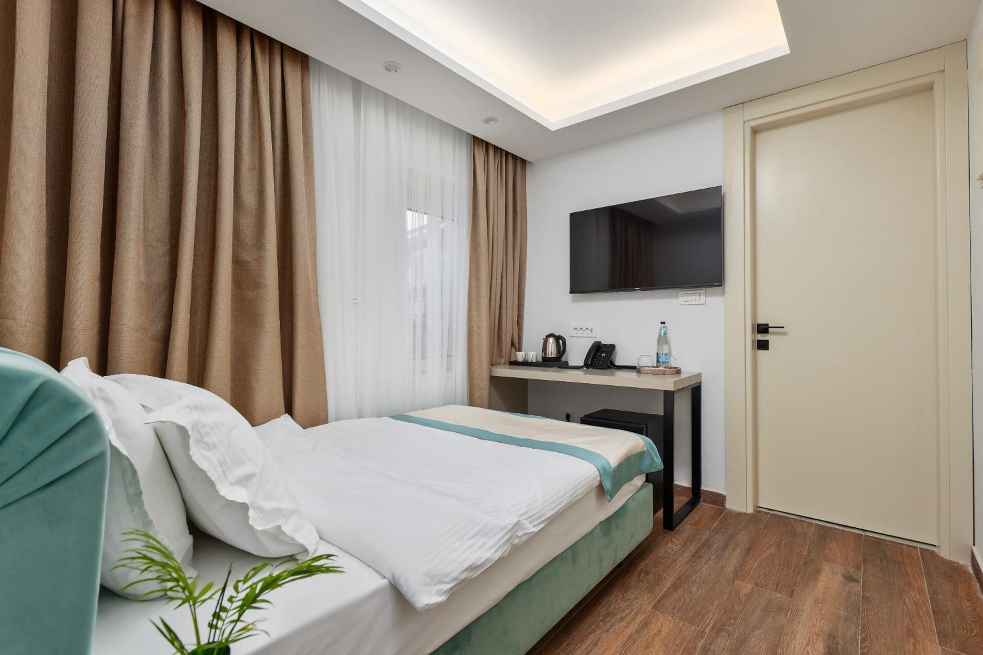 Hotel Splendido MB Tivat Exterior foto